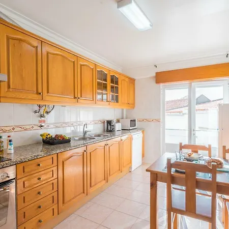 Appartement Best Houses 10: Centrally Located Style Apt Peniche