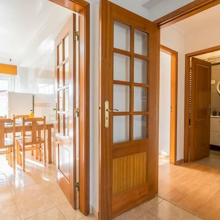 Best Houses 10: Centrally Located Style Apt Appartement
